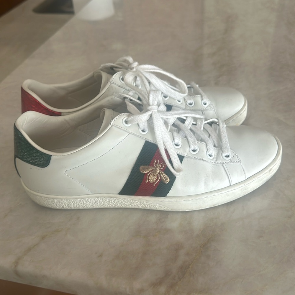 Gucci shoes